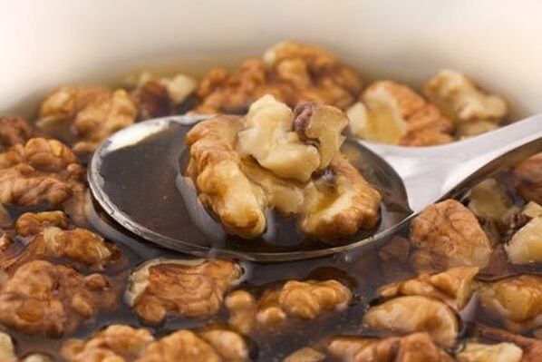 мед и ядки за потентност